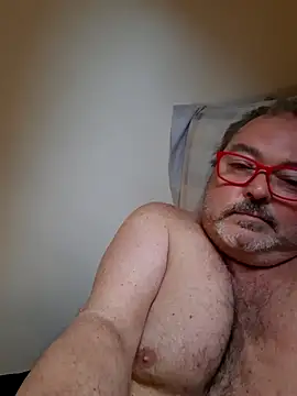 Snapshot of bluangelo chatting on March 2, 2:13 pm bluangelo online show from March 2, 2:13 pm