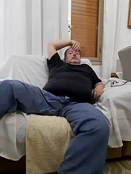 bluangelo online show from March 3, 6:13 pm