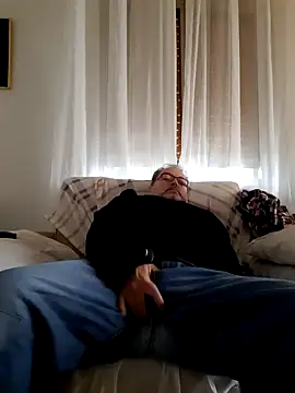 bluangelo online show from March 11, 7:57 am