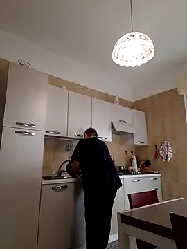 bluangelo online show from October 14, 8:15 am