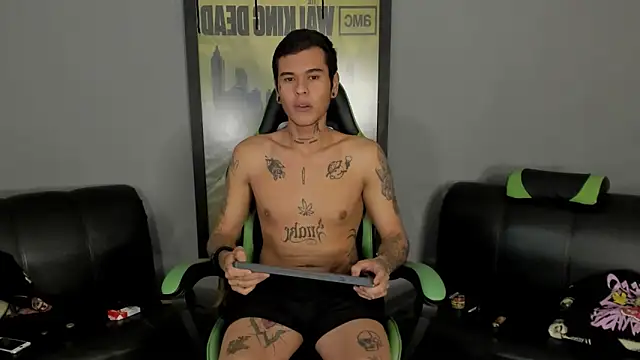 jamesinked  online show from March 8, 8:03 pm