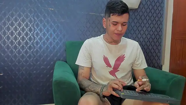 jamesinked  online show from October 6, 5:35 pm