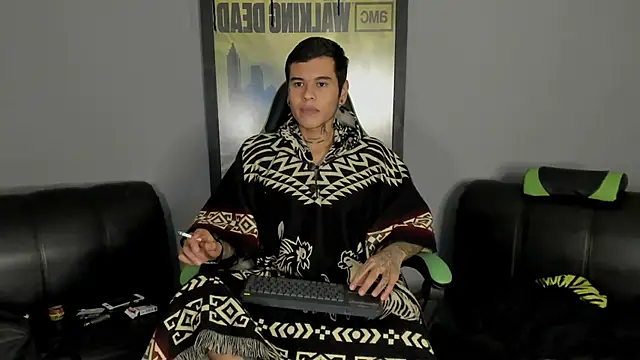 jamesinked  online show from March 8, 1:50 am