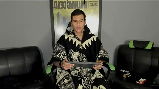 jamesinked  online show from February 23, 11:04 pm