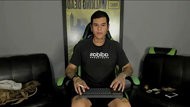 jamesinked  online show from March 4, 4:38 am