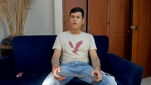 jamesinked  online show from November 23, 12:20 am