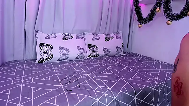 susyy7 online show from December 19, 7:38 pm