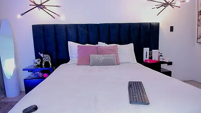 susyy7 online show from November 14, 2:37 am