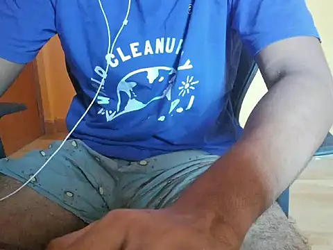 Snapshot of Aloneguy_bangalore chatting on November 27, 5:19 am Aloneguy bangalore online show from November 27, 5:19 am