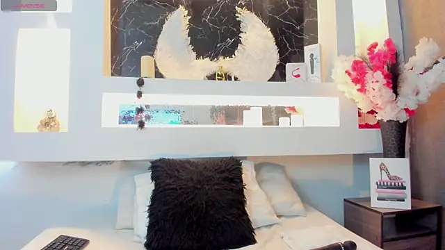 Cinthya mjs online show from September 24, 12:22 pm