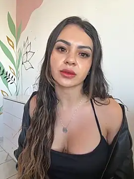 Snapshot of carol_amorim chatting on October 22, 12:15 pm carol amorim online show from October 22, 12:15 pm