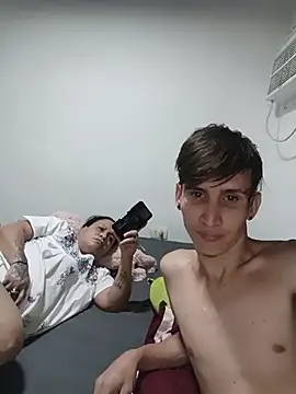 Milfvalesk online show from July 5, 4:25 pm