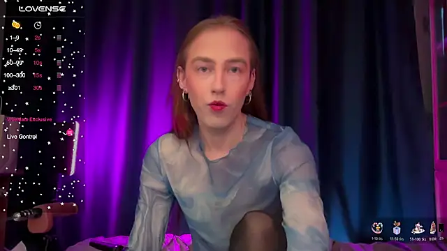 Avril Pearly  online show from December 20, 12:30 pm