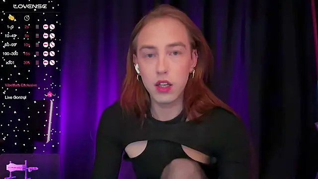 Avril Pearly  online show from January 9, 12:01 pm