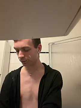 nickdtr online show from May 18, 10:31 am