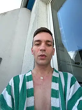 nickdtr online show from April 30, 10:55 am