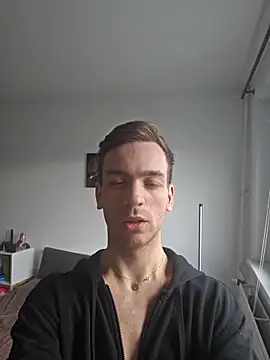 Snapshot of nickdtr chatting on October 21, 9:19 am nickdtr online show from October 21, 9:19 am