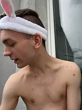 nickdtr online show from April 5, 10:33 am