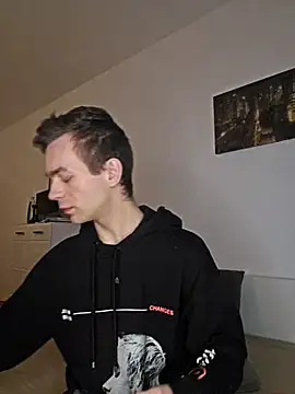 Snapshot of nickdtr chatting on January 10, 9:10 pm nickdtr online show from January 10, 9:10 pm