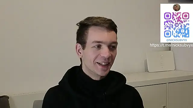 Snapshot of nickdtr chatting on January 8, 6:36 pm nickdtr online show from January 8, 6:36 pm