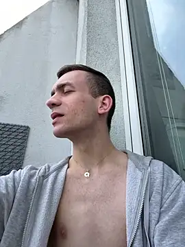 nickdtr online show from April 18, 1:13 pm