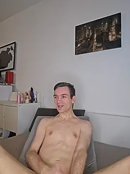 Snapshot of nickdtr chatting on January 14, 7:17 pm nickdtr online show from January 14, 7:17 pm