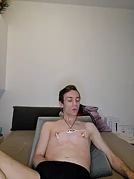 nickdtr online show from February 11, 8:20 pm
