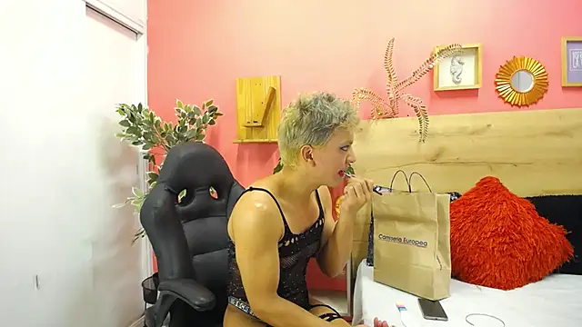 aslyhernandez 7 online show from March 13, 12:10 pm