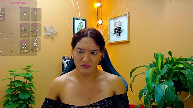 aslyhernandez 7 online show from March 12, 9:13 pm