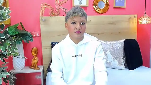 aslyhernandez 7 online show from March 14, 11:49 am