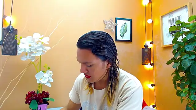 aslyhernandez 7 online show from October 16, 3:31 pm