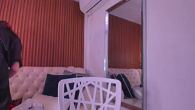 Snapshot of RosarioCruzz chatting on February 26, 4:51 pm RosarioCruzz online show from February 26, 4:51 pm