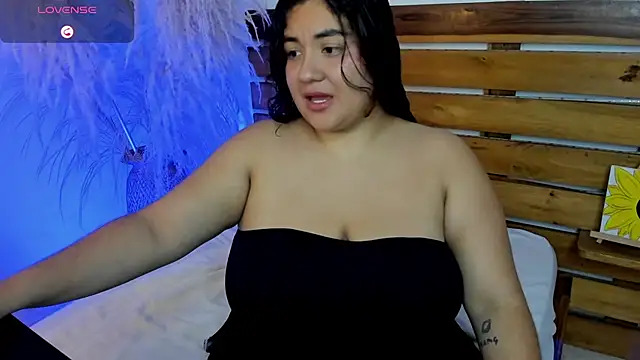 nadine russo online show from May 26, 10:52 pm