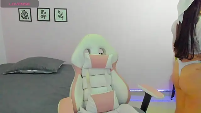 sophie pazz online show from December 19, 10:23 pm