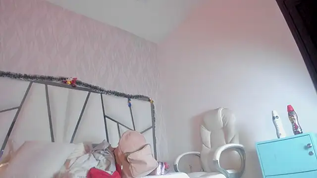 Victoriaa millers online show from November 24, 7:14 pm