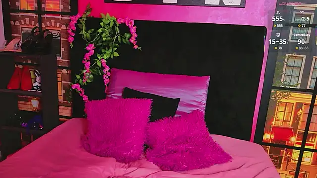  Alison   online show from April 8, 1:18 am