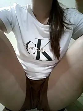 Fuckmehard2xx online show from October 20, 10:10 pm