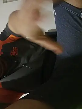 beautiful hands  online show from December 20, 2:36 am