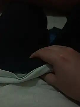 beautiful hands  online show from November 12, 9:13 am