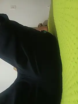 beautiful hands  online show from December 17, 6:51 am