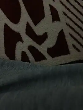 beautiful hands  online show from March 26, 11:13 pm