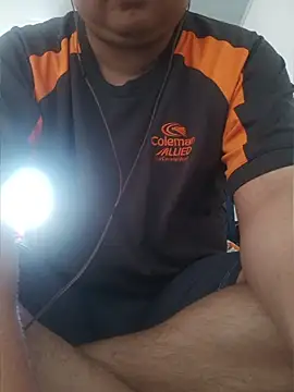 beautiful hands  online show from May 4, 9:28 pm