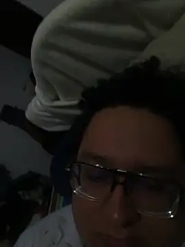 beautiful hands  online show from April 22, 3:24 am