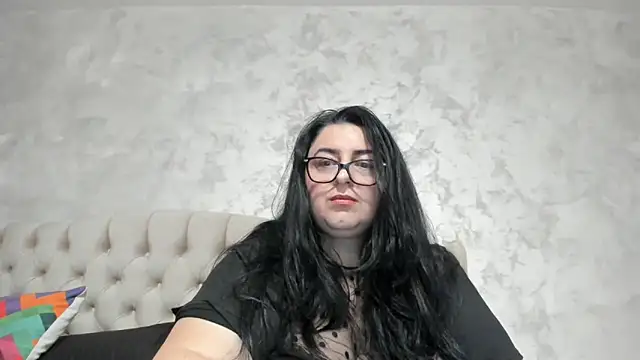 AdoreMe9 online show from March 11, 7:30 pm