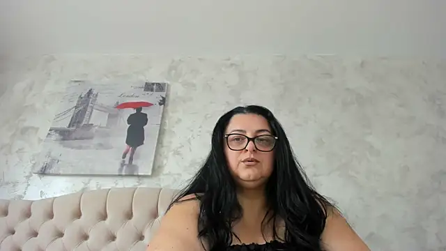 AdoreMe9 online show from May 27, 9:16 am