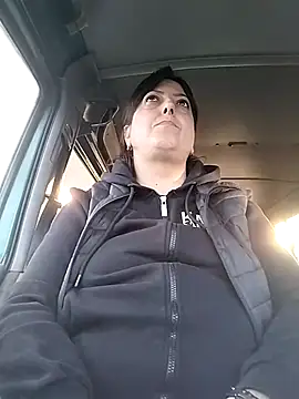 larylary6969 online show from November 26, 1:33 pm