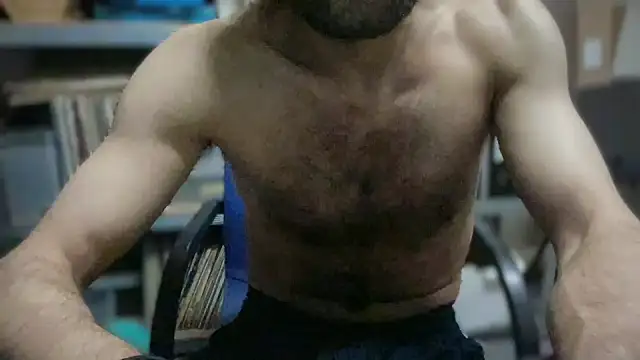 P4RtYBOII92 online show from October 23, 5:00 pm