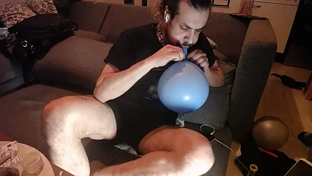 P4RtYBOII92 online show from January 17, 2:26 am