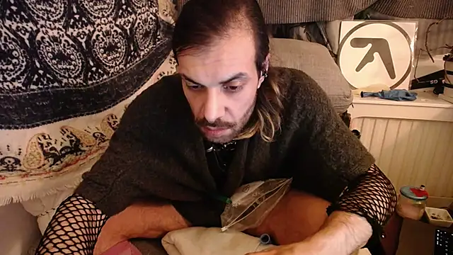 P4RtYBOII92 online show from December 1, 2:34 am