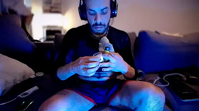 P4RtYBOII92 online show from October 18, 3:25 pm
